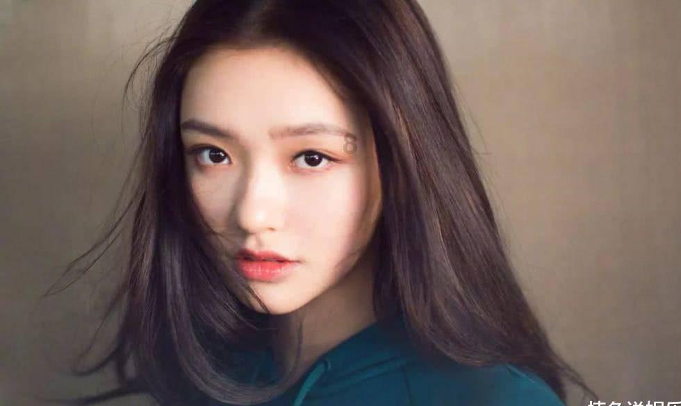窦骁现在为什么只和已婚女士合作拍戏？一起来看看